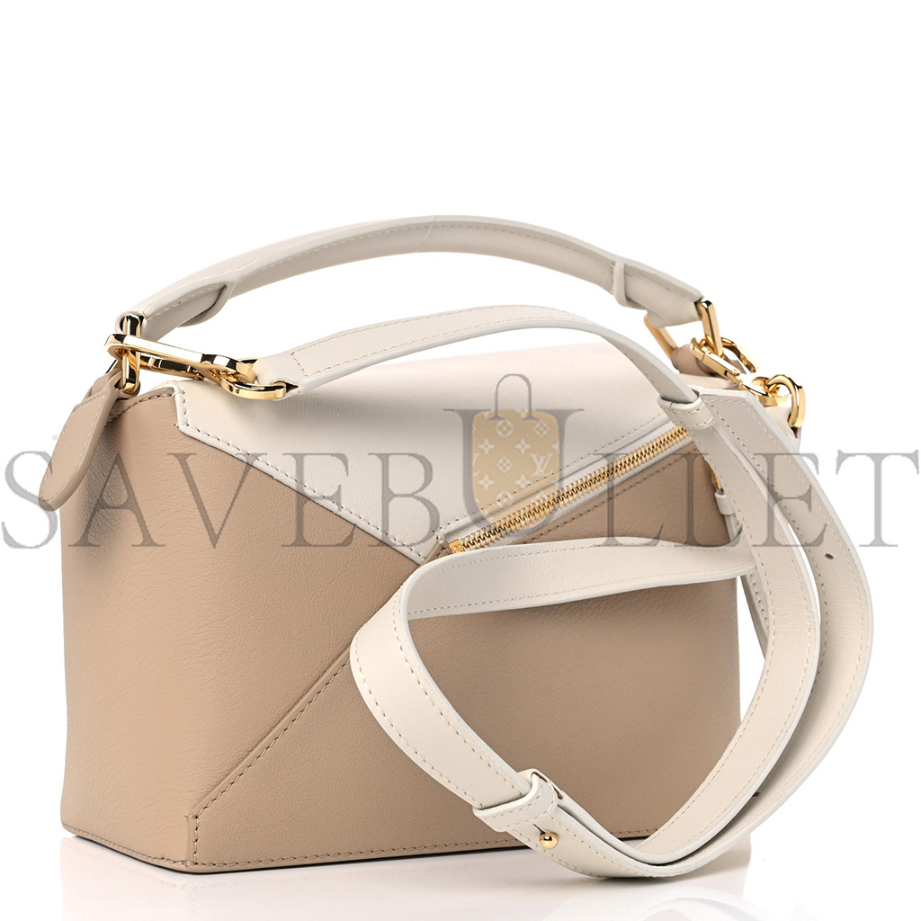 LOEWE CLASSIC CALFSKIN SMALL PUZZLE EDGE BAG SOFT WHITE PAPER CRAFT (24*16.5*10.5cm)